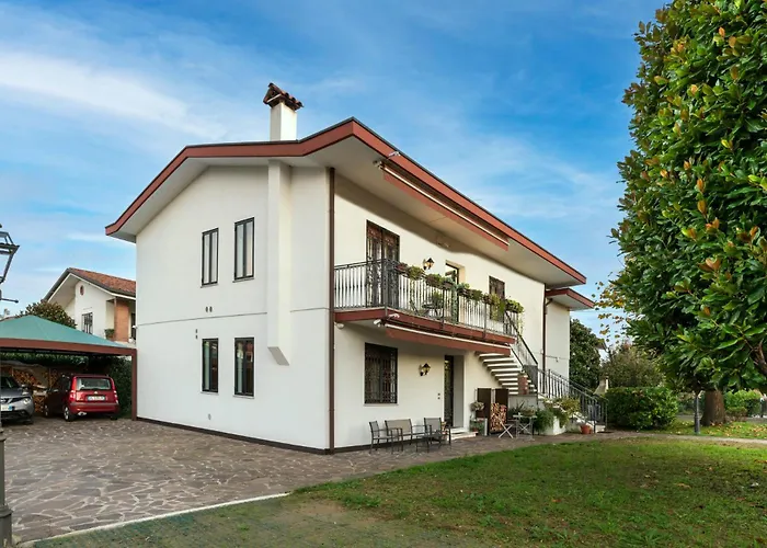 منزل للإقامة Domus Tiliae Dosson